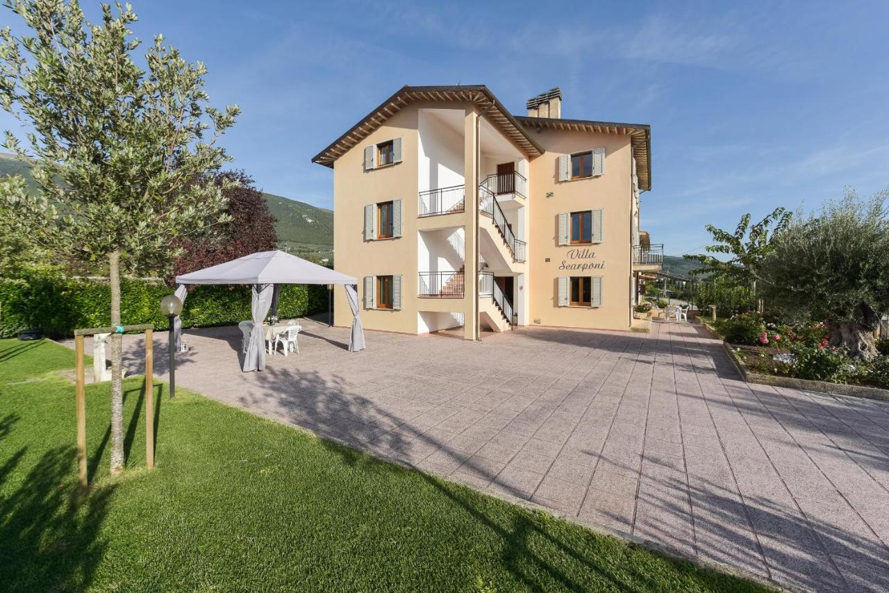 Villa Scarponi Asís Exterior foto