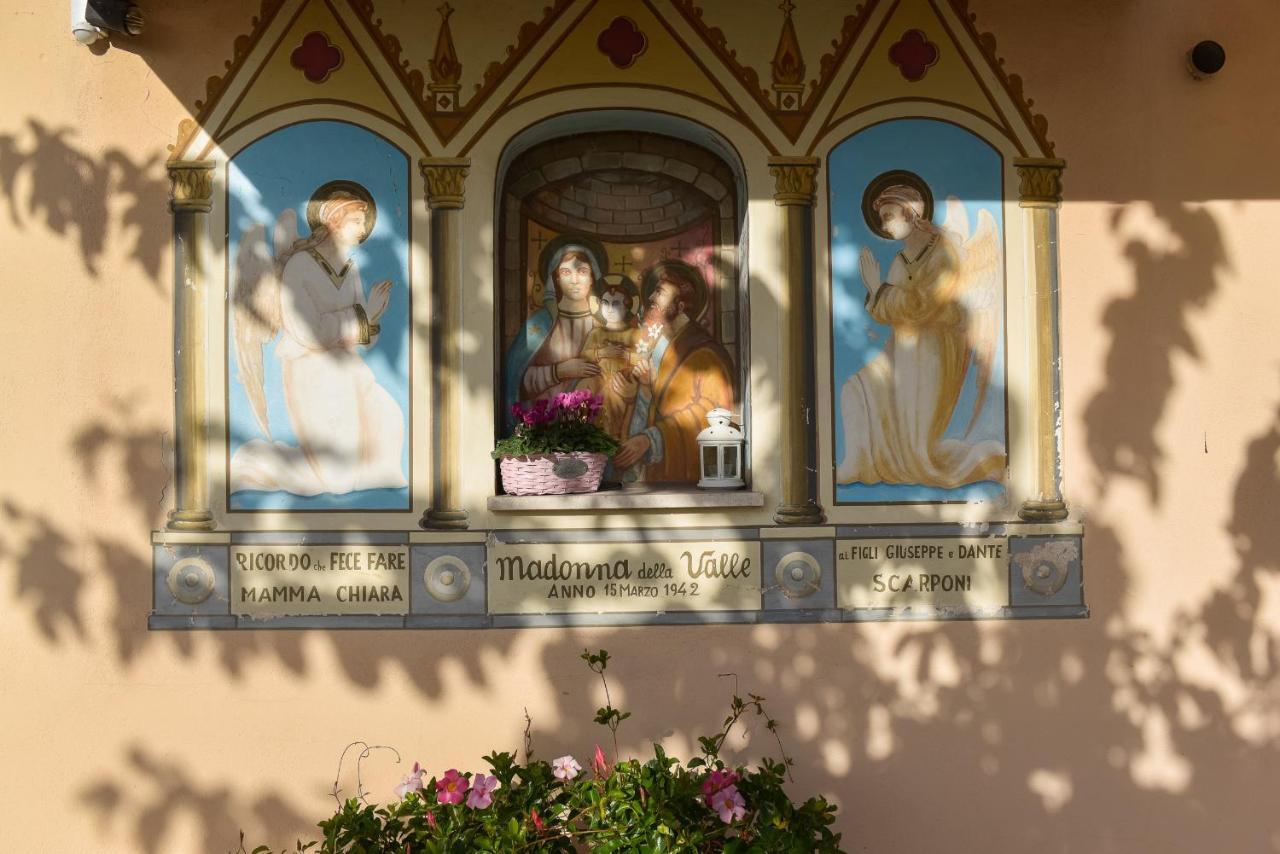 Villa Scarponi Asís Exterior foto