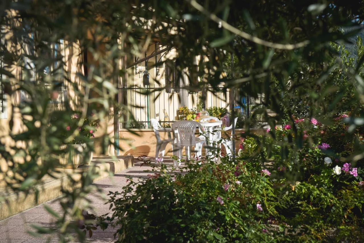 Villa Scarponi Asís Exterior foto